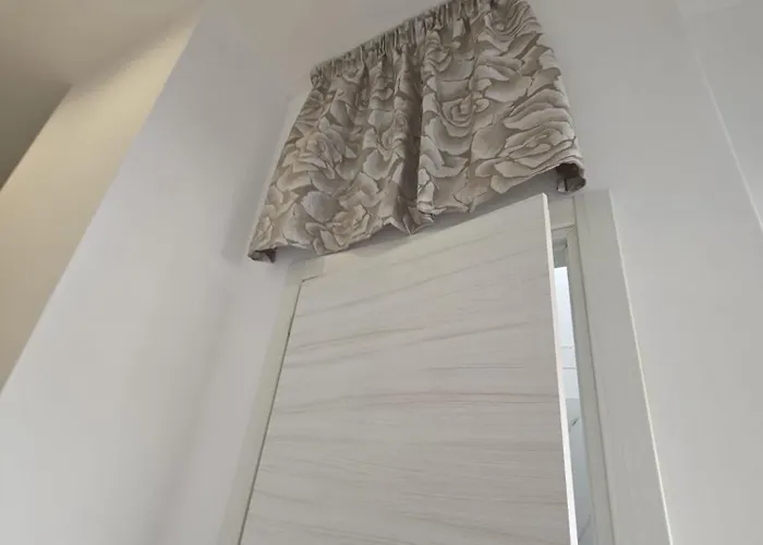 Fly Zone Capodichino Неаполь